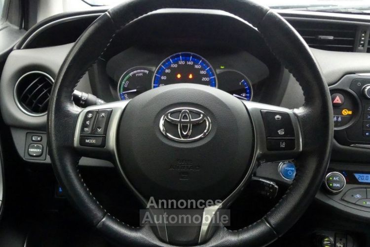 Toyota Yaris 1.5 VVTI 100H 75 FULL-HYBRID DYNAMIC BVA - <small></small> 9.990 € <small>TTC</small> - #14