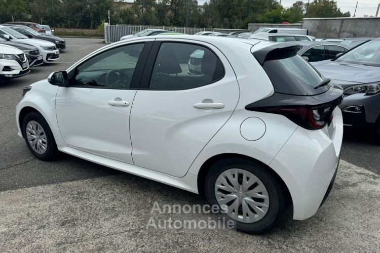 Toyota Yaris 1.5 VVTI 12V 116 HSD Hybrid E-CVT 115 cv Boîte auto , DYNAMIC Garantie constructeur . - <small></small> 17.490 € <small>TTC</small> - #5