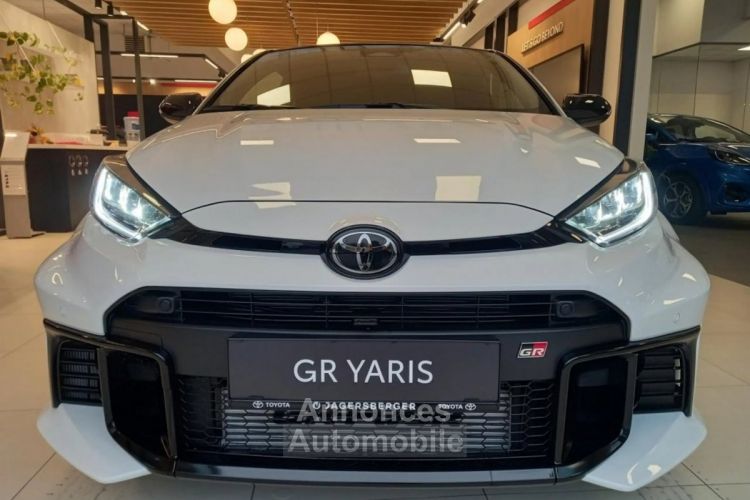 Toyota Yaris 2024 1,6 Turbo GR High Performance - <small></small> 57.990 € <small>TTC</small> - #13