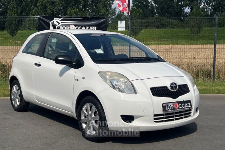 Toyota Yaris 90 D-4D 3P 101.000km 1ere Main / GARANTIE - <small></small> 4.990 € <small>TTC</small> - #2