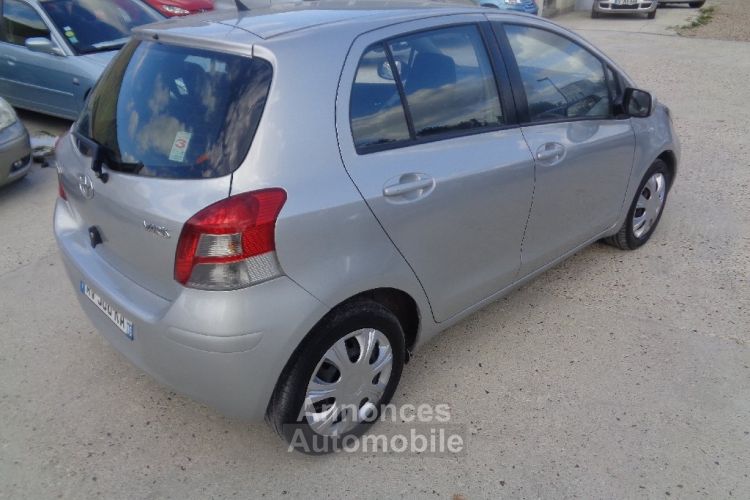 Toyota Yaris 90 D-4D Confort Pack MMT 5p - <small></small> 4.490 € <small>TTC</small> - #4