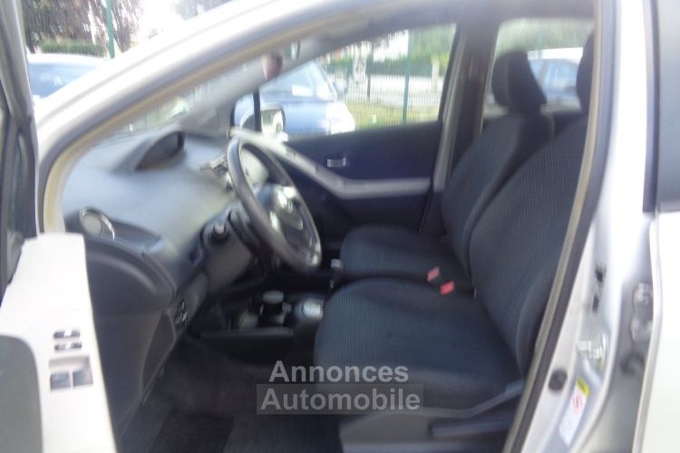 Toyota Yaris 90 D-4D Confort Pack MMT 5p - <small></small> 4.490 € <small>TTC</small> - #6