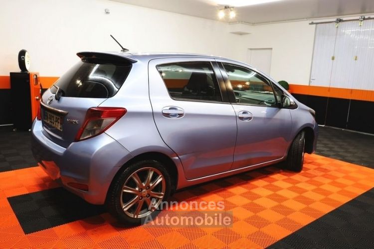 Toyota Yaris 90 D-4D STYLE 5P - <small></small> 7.990 € <small>TTC</small> - #2