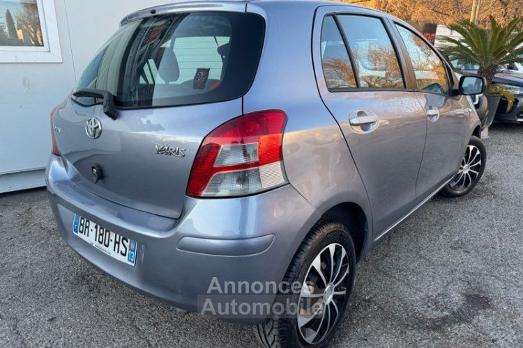 Toyota Yaris 90ch d-4d confort pack 5p - <small></small> 5.600 € <small>TTC</small> - #5