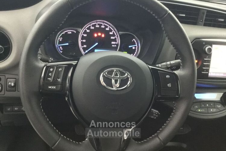Toyota Yaris AFFAIRES HYBRIDE 100H FRANCE BUSINESS 5p - <small></small> 12.960 € <small>TTC</small> - #19