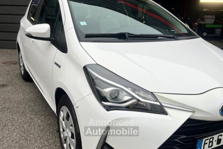 Toyota Yaris Affaires III 100h France Business 5p - <small></small> 11.480 € <small>TTC</small> - #1