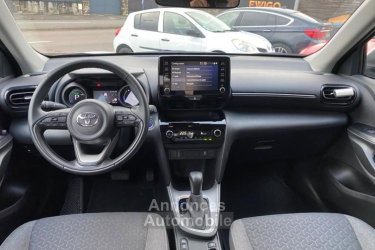 Toyota Yaris Cross 116h Dynamic 92 CH BVA - <small></small> 23.890 € <small>TTC</small> - #13