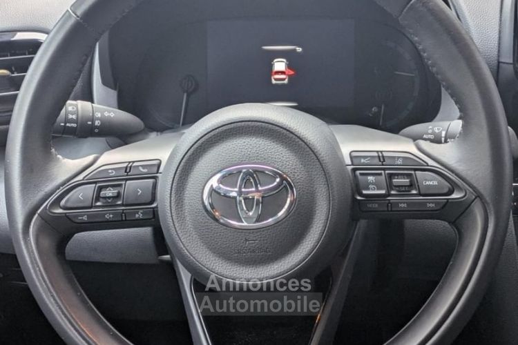 Toyota Yaris Cross 1.5 116H TRAIL ( MARCHEPIEDS ) - <small></small> 26.990 € <small>TTC</small> - #15