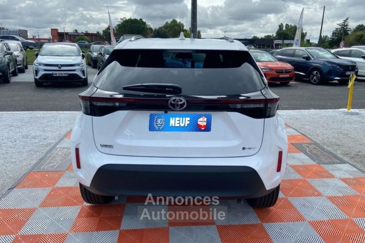 Toyota Yaris CROSS 1.5 HYBRIDE 130 DESIGN PACK HIVER ET SECURITE 2WD - <small></small> 27.980 € <small>TTC</small> - #6