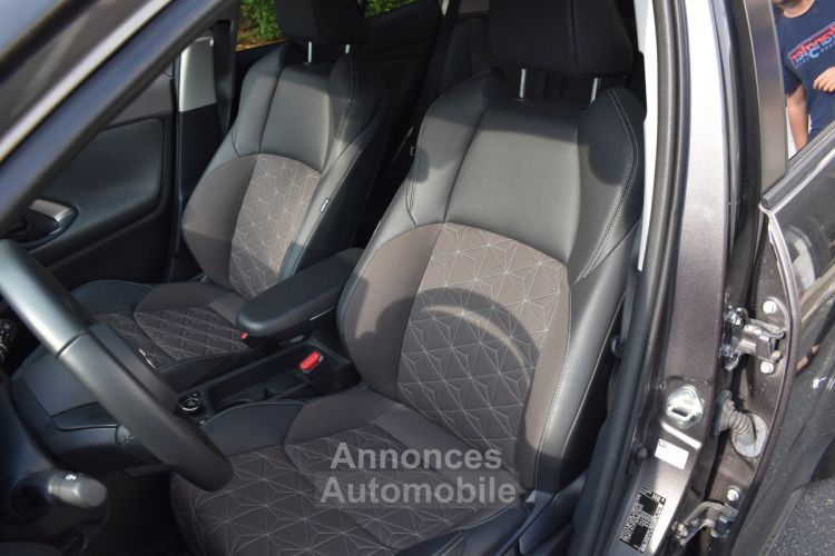 Toyota Yaris Cross COLLECTION MY-22 1.5 HSD 116 Hybrid 4WD E-CVT 90 cv Boîte auto - <small></small> 25.990 € <small>TTC</small> - #9