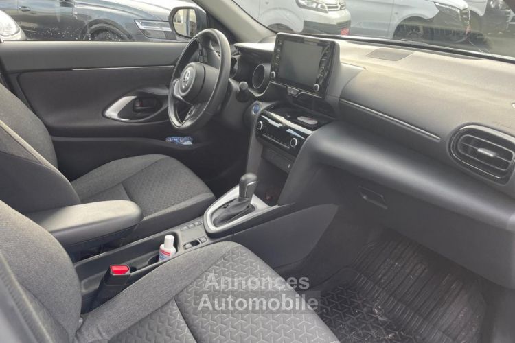 Toyota Yaris CROSS Hybrid 116h - BVA CVT (MY22) Dynamic - <small></small> 23.990 € <small>TTC</small> - #8