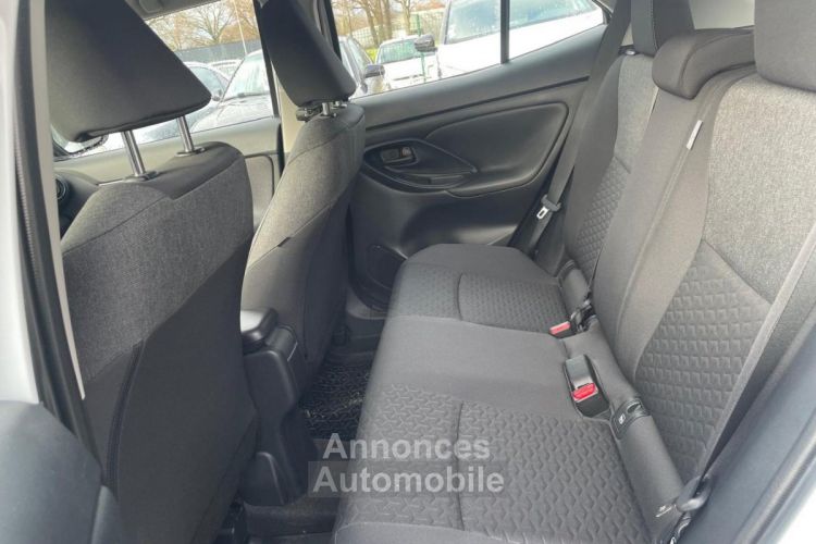 Toyota Yaris CROSS Hybrid 116h - BVA CVT (MY22) Dynamic - <small></small> 23.990 € <small>TTC</small> - #12