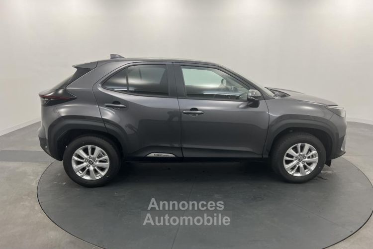 Toyota Yaris Cross HYBRIDE 116h 2WD Dynamic Business + Programme Beyond Zero Academy - <small></small> 26.790 € <small>TTC</small> - #6