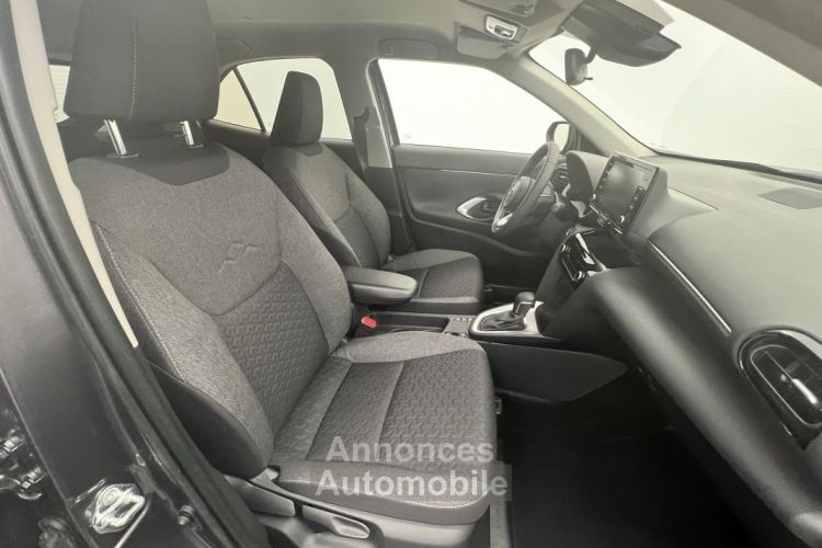 Toyota Yaris Cross HYBRIDE 116h 2WD Dynamic Business + Programme Beyond Zero Academy - <small></small> 26.790 € <small>TTC</small> - #13