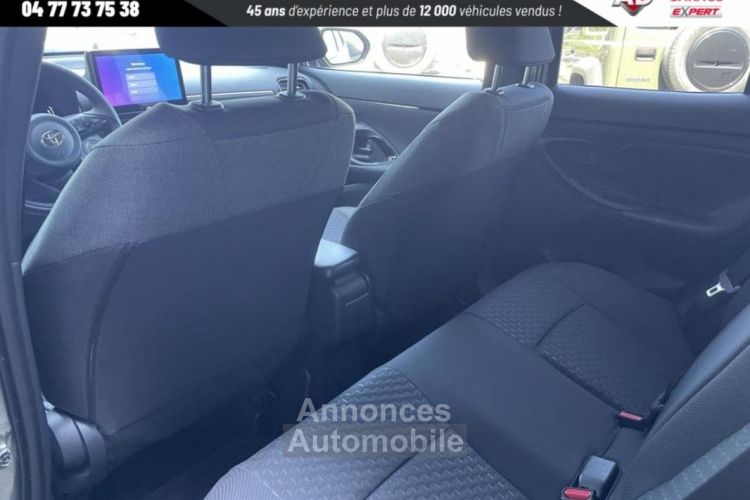 Toyota Yaris Cross HYBRIDE NOUVEAU 116h 2WD Design - <small></small> 27.990 € <small>TTC</small> - #16