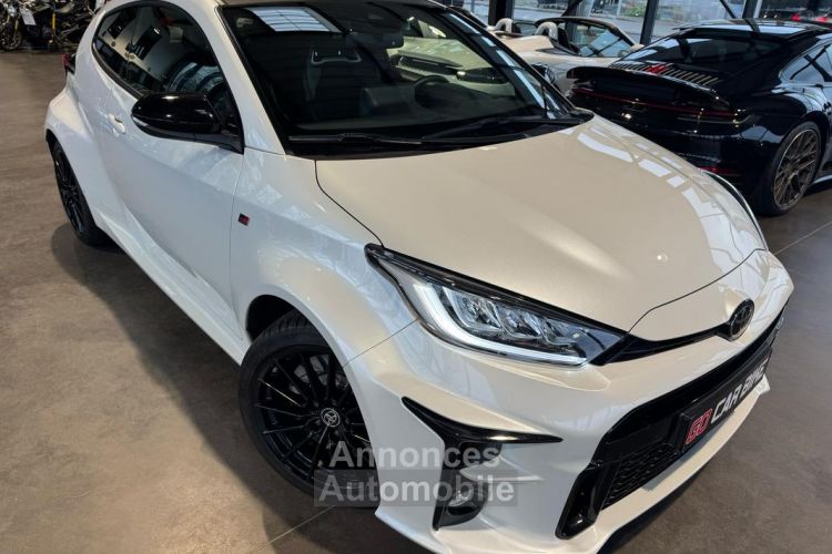 Toyota Yaris GR Pack TRACK 261CH Garantie 6 ans Malus inclus Volant Chauffant Sièges Caméra Blanc Nacrée Régulateur LED 18P 499-mois - <small></small> 37.990 € <small>TTC</small> - #3