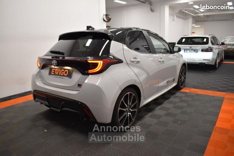 Toyota Yaris GR SPORT LIMITED EDITION 1.5 114H 91ch HYBRID 0.8KWH FULL OPTIONS CONNECT P... - <small></small> 18.990 € <small>TTC</small> - #4