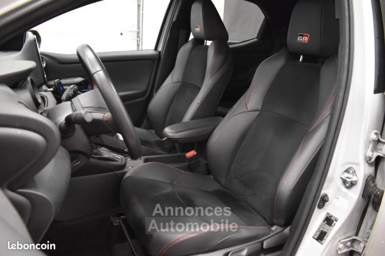 Toyota Yaris GR SPORT LIMITED EDITION 1.5 114H 91ch HYBRID 0.8KWH FULL OPTIONS CONNECT P... - <small></small> 18.990 € <small>TTC</small> - #6