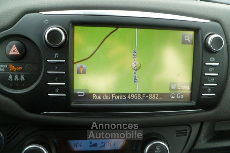 Toyota Yaris HYBRID 100H 1.5 VVT-I FRANCE BUSINESS BOITE AUTO - <small></small> 15.850 € <small>TTC</small> - #13