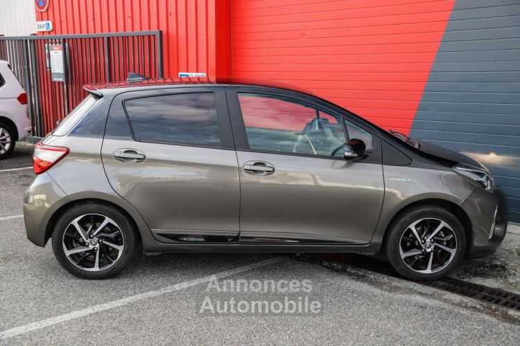 Toyota Yaris Hybrid 100h CV - <small></small> 16.970 € <small></small> - #23