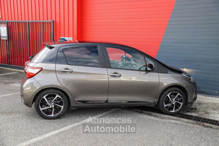 Toyota Yaris Hybrid 100h CV - <small></small> 16.970 € <small></small> - #24