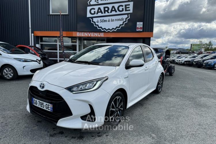 Toyota Yaris Hybrid 116h - BV e-CVT  Design - <small></small> 15.990 € <small></small> - #1