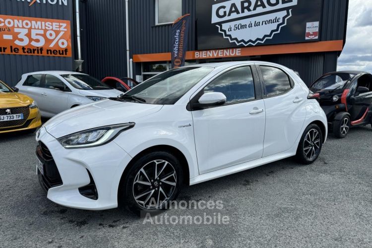 Toyota Yaris Hybrid 116h - BV e-CVT  Design - <small></small> 15.990 € <small></small> - #2