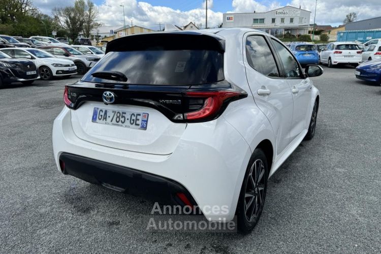 Toyota Yaris Hybrid 116h - BV e-CVT  Design - <small></small> 15.990 € <small></small> - #5