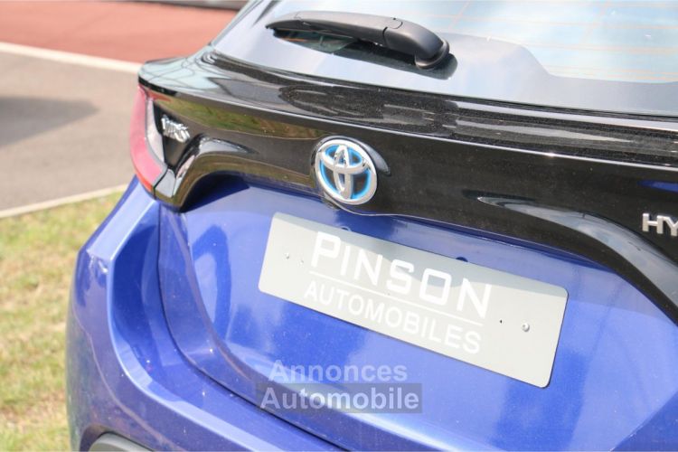 Toyota Yaris Hybrid 116h - BV e-CVT (MY22) IV Dynamic PHASE 1 - <small></small> 18.900 € <small></small> - #10