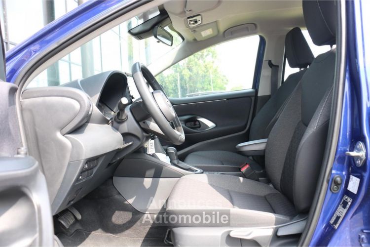 Toyota Yaris Hybrid 116h - BV e-CVT (MY22) IV Dynamic PHASE 1 - <small></small> 18.900 € <small></small> - #15