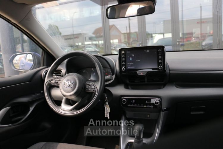 Toyota Yaris Hybrid 116h - BV e-CVT (MY22) IV Dynamic PHASE 1 - <small></small> 18.900 € <small></small> - #22