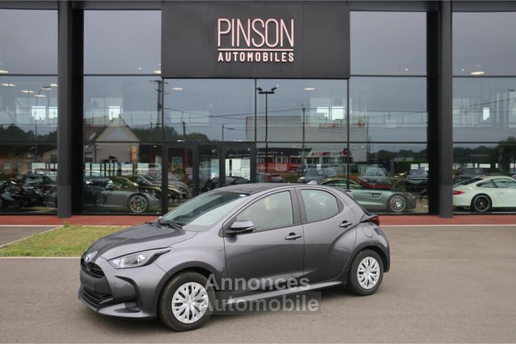 Toyota Yaris Hybrid 116h - BV e-CVT (MY22) IV Dynamic PHASE 1 - <small></small> 18.900 € <small></small> - #3