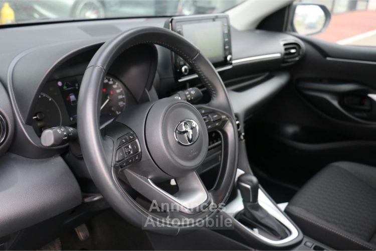 Toyota Yaris Hybrid 116h - BV e-CVT (MY22) IV Dynamic PHASE 1 - <small></small> 18.900 € <small></small> - #17