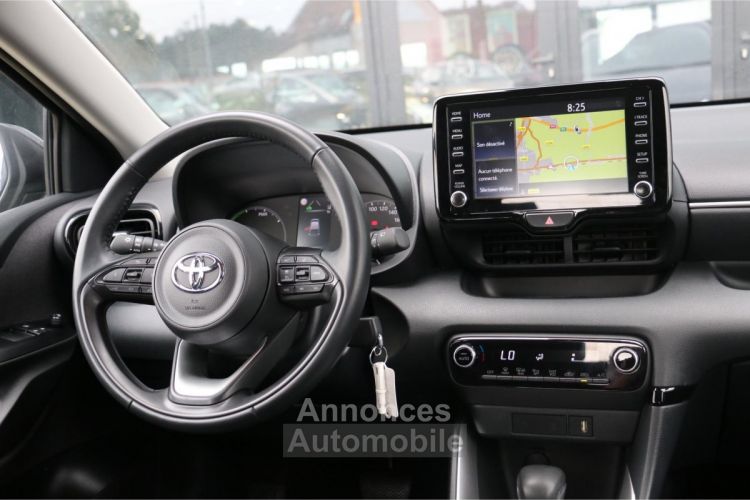 Toyota Yaris Hybrid 116h - BV e-CVT (MY22) IV Dynamic PHASE 1 - <small></small> 18.900 € <small></small> - #21