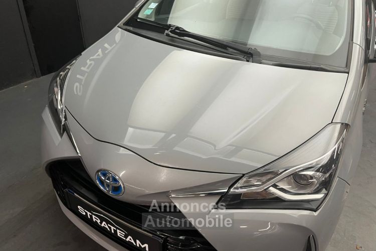 Toyota Yaris Hybrid France Business CVT - <small></small> 14.990 € <small>TTC</small> - #4