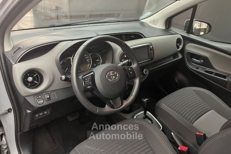 Toyota Yaris Hybrid France Business CVT - <small></small> 14.990 € <small>TTC</small> - #15