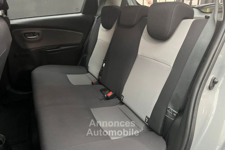 Toyota Yaris Hybrid France Business CVT - <small></small> 14.990 € <small>TTC</small> - #16