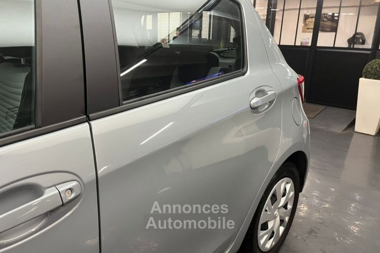 Toyota Yaris Hybrid France Business CVT - <small></small> 14.990 € <small>TTC</small> - #26