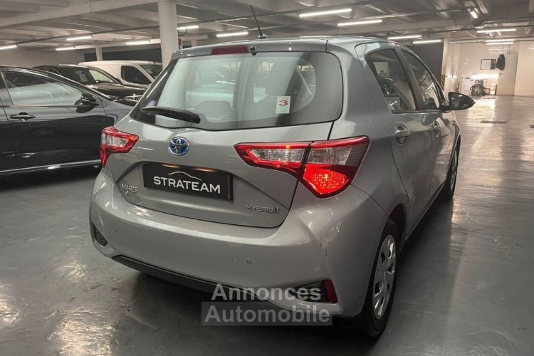 Toyota Yaris Hybrid France Business CVT - <small></small> 14.990 € <small>TTC</small> - #43