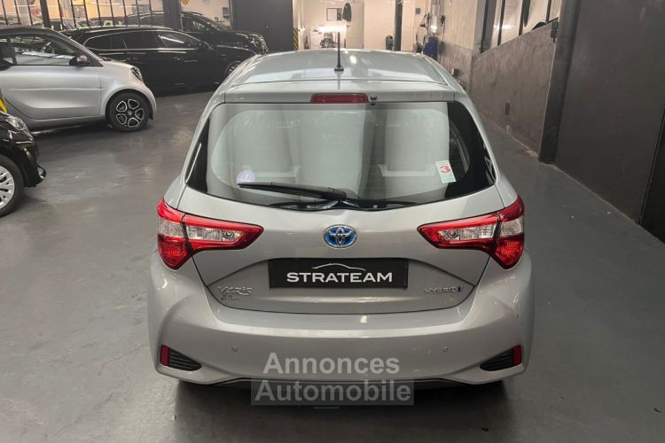 Toyota Yaris Hybrid France Business CVT - <small></small> 14.990 € <small>TTC</small> - #50