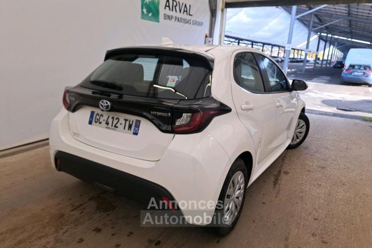 Toyota Yaris Hybrid MY21 116h Dynamic Business Stage Acad - <small></small> 18.990 € <small>TTC</small> - #3