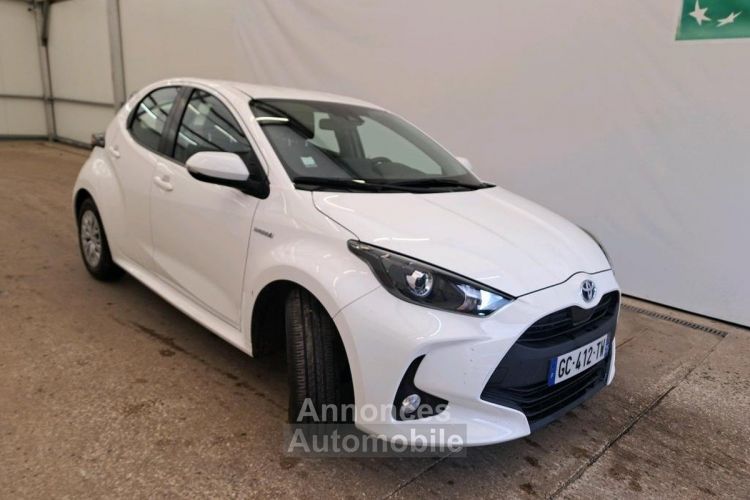 Toyota Yaris Hybrid MY21 116h Dynamic Business Stage Acad - <small></small> 18.990 € <small>TTC</small> - #4