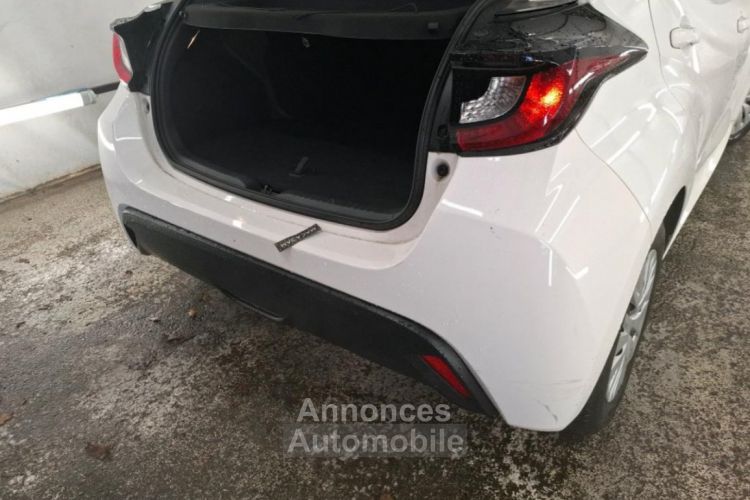 Toyota Yaris Hybrid MY21 116h Dynamic Business Stage Acad - <small></small> 18.490 € <small></small> - #14