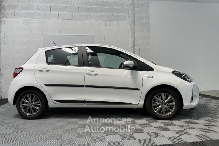 Toyota Yaris Hybride 100 CH BV e-CVT Dynamic PREMIÈRE MAIN - GARANTIE 6 MOIS - <small></small> 15.990 € <small>TTC</small> - #8