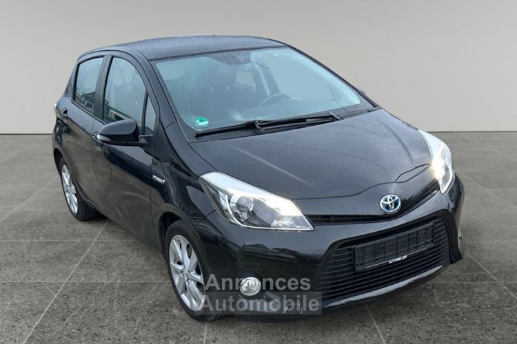 Toyota Yaris HYBRIDE 100h Style PANORAMIQUE - <small></small> 13.790 € <small>TTC</small> - #2