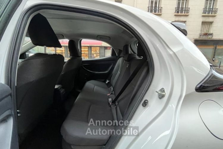 Toyota Yaris HYBRIDE AFFAIRES 116H FRANCE BUSINESS + STAGE HYBRIDE ACADEMY - <small></small> 17.990 € <small>TTC</small> - #4