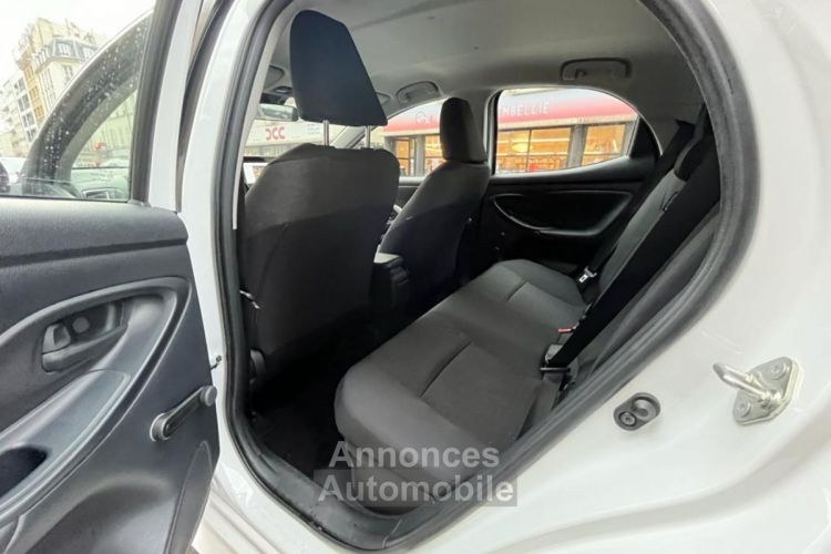 Toyota Yaris HYBRIDE AFFAIRES 116H FRANCE BUSINESS + STAGE HYBRIDE ACADEMY - <small></small> 17.990 € <small>TTC</small> - #23