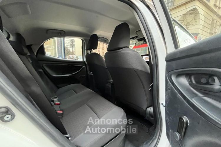 Toyota Yaris HYBRIDE AFFAIRES 116H FRANCE BUSINESS + STAGE HYBRIDE ACADEMY - <small></small> 17.990 € <small>TTC</small> - #22