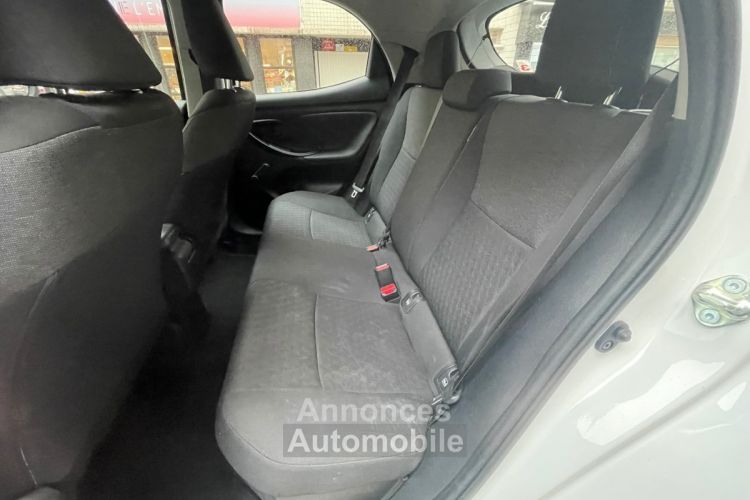 Toyota Yaris HYBRIDE MY20 116h France TVA RECUPERABLE - <small></small> 18.490 € <small>TTC</small> - #17