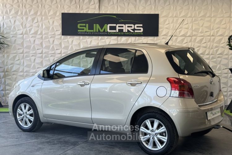 Toyota Yaris II 100 VVT-i Start&Stop Lounge 3p - <small></small> 8.990 € <small>TTC</small> - #7